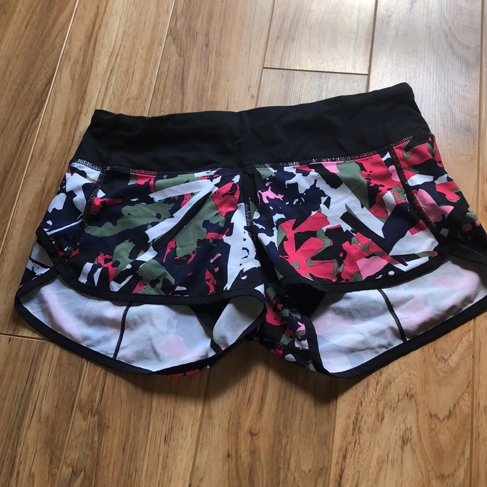 Lulu Lemon shorts in abstract camo print